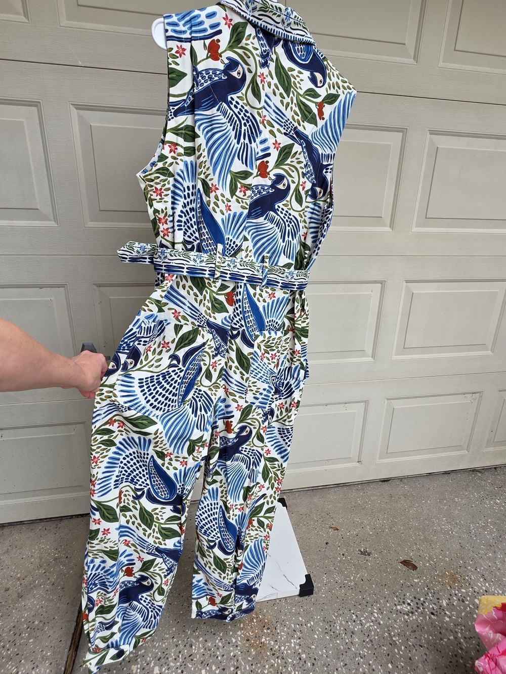 Farm Rio Macaw Flight jumpsuit with blue and green tropical birds - Picture 8 of 12